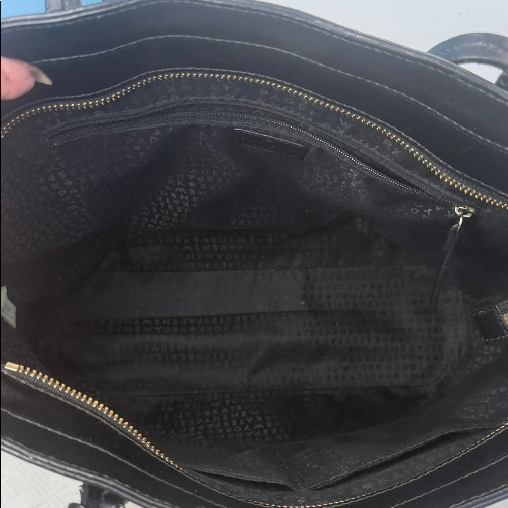 Kate Spade Wright Place Karla Smooth Leather Tote in Black